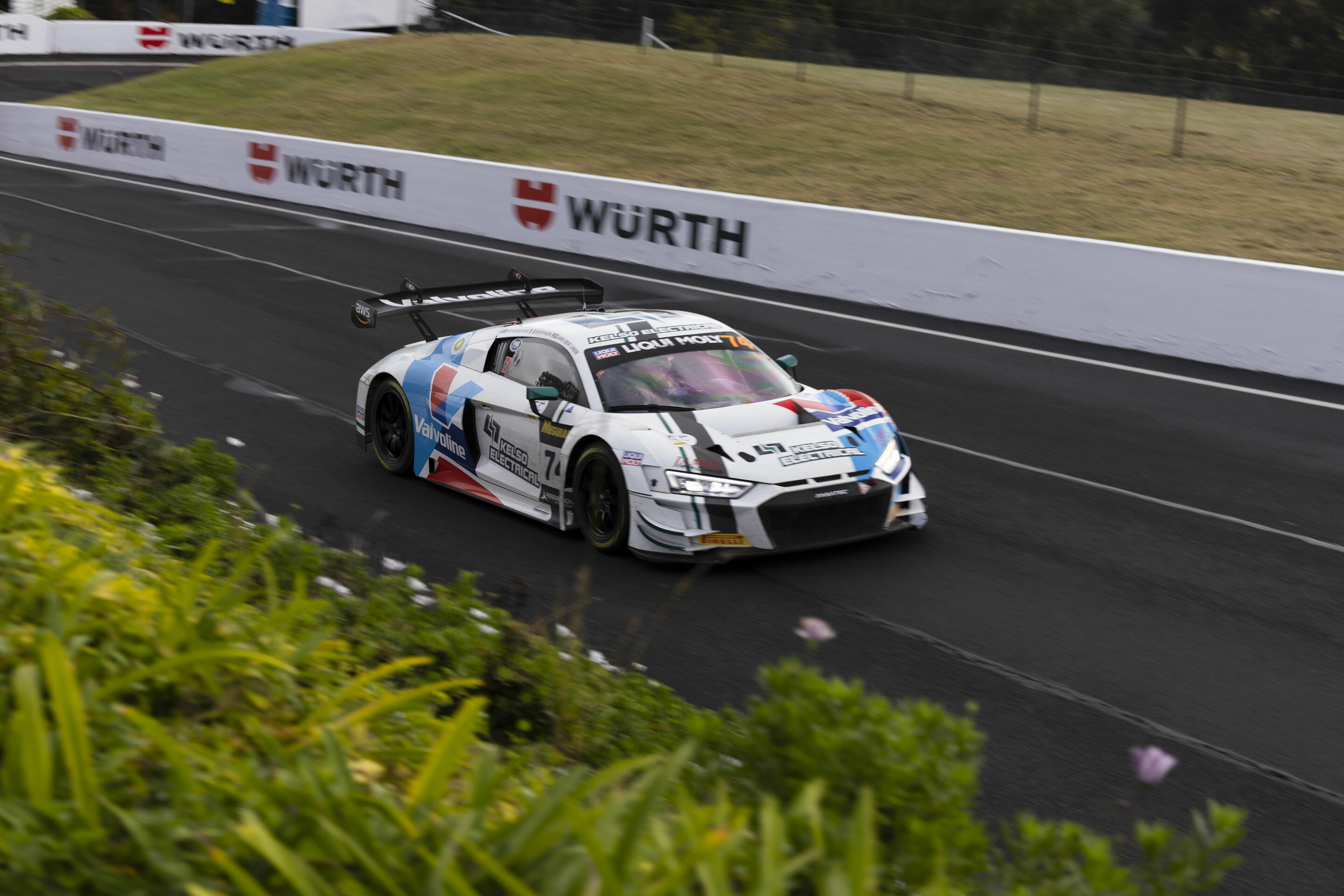 12h Bathurst 2022 - Audi R8 LMS #74 (Audi Sport Team Valvoline), Nathanaël Berthon/Kelvin van der Linde/Brad Schumacher