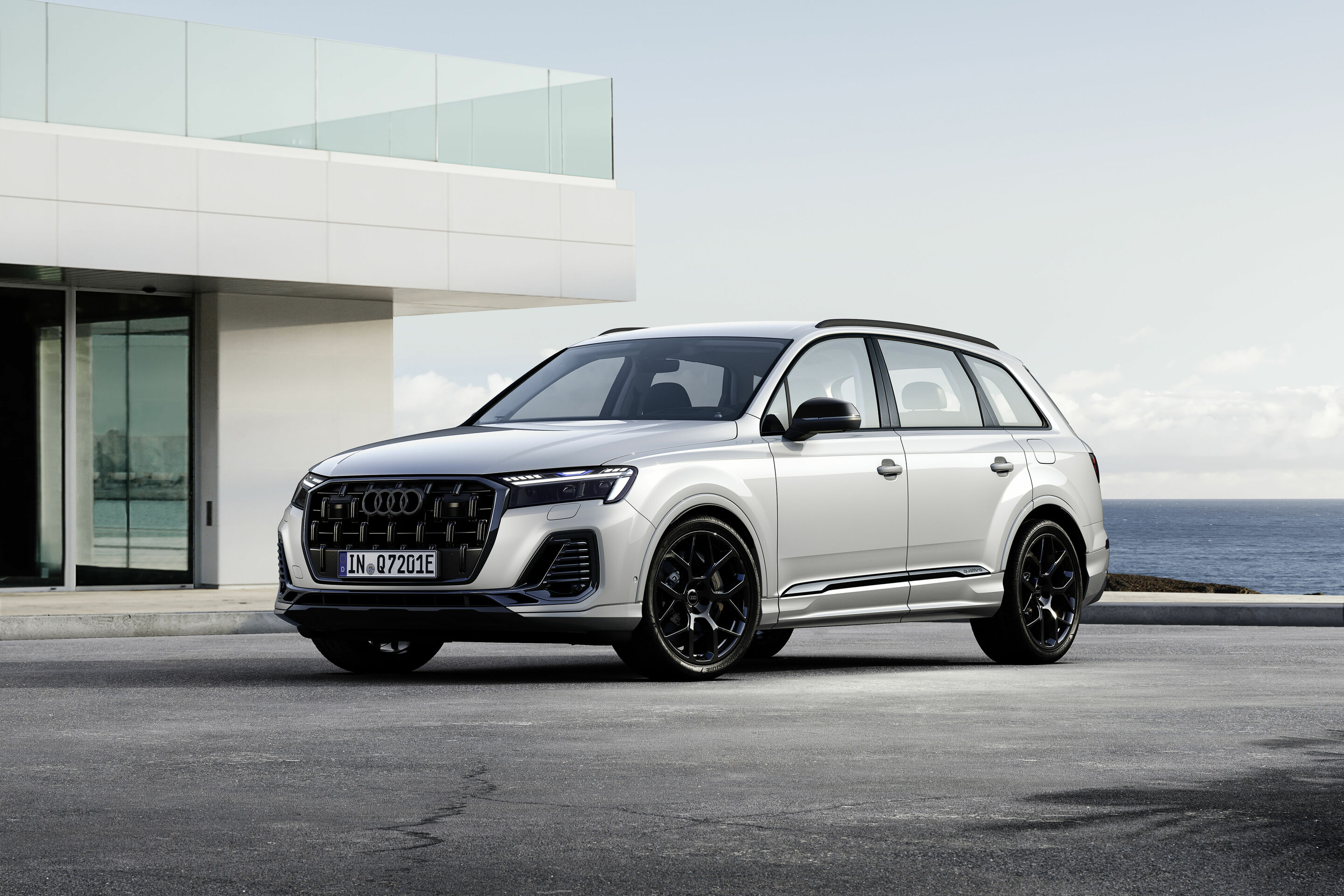 Audi Q7 TFSI e quattro - Standaufnahme, 
Farbe: Satellitsilber Metallic