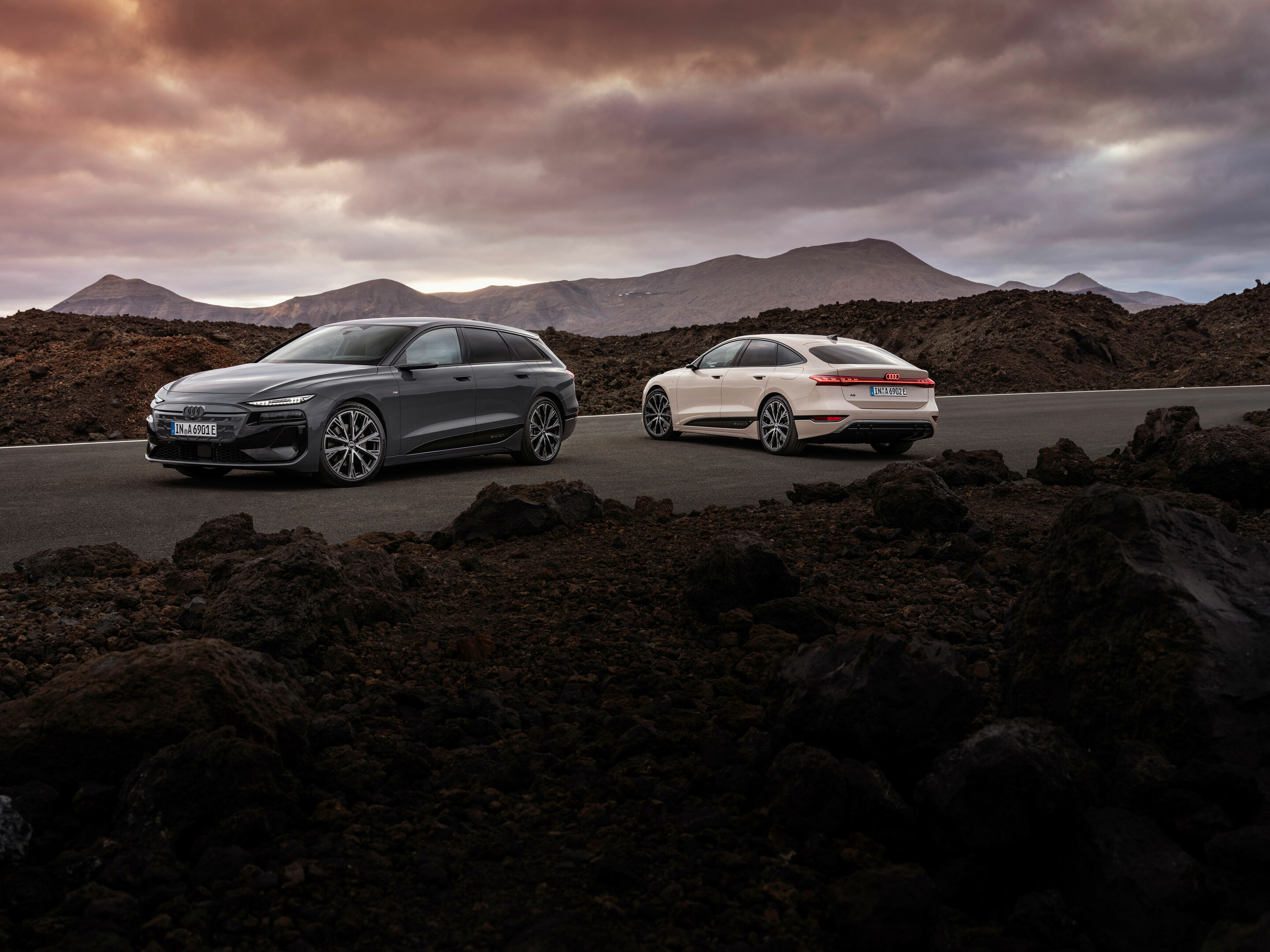 Audi A6 Avant e-tron / Audi A6 Sportback e-tron - Standaufnahme,
Farben: Magnetgrau, Siambeige Metallic