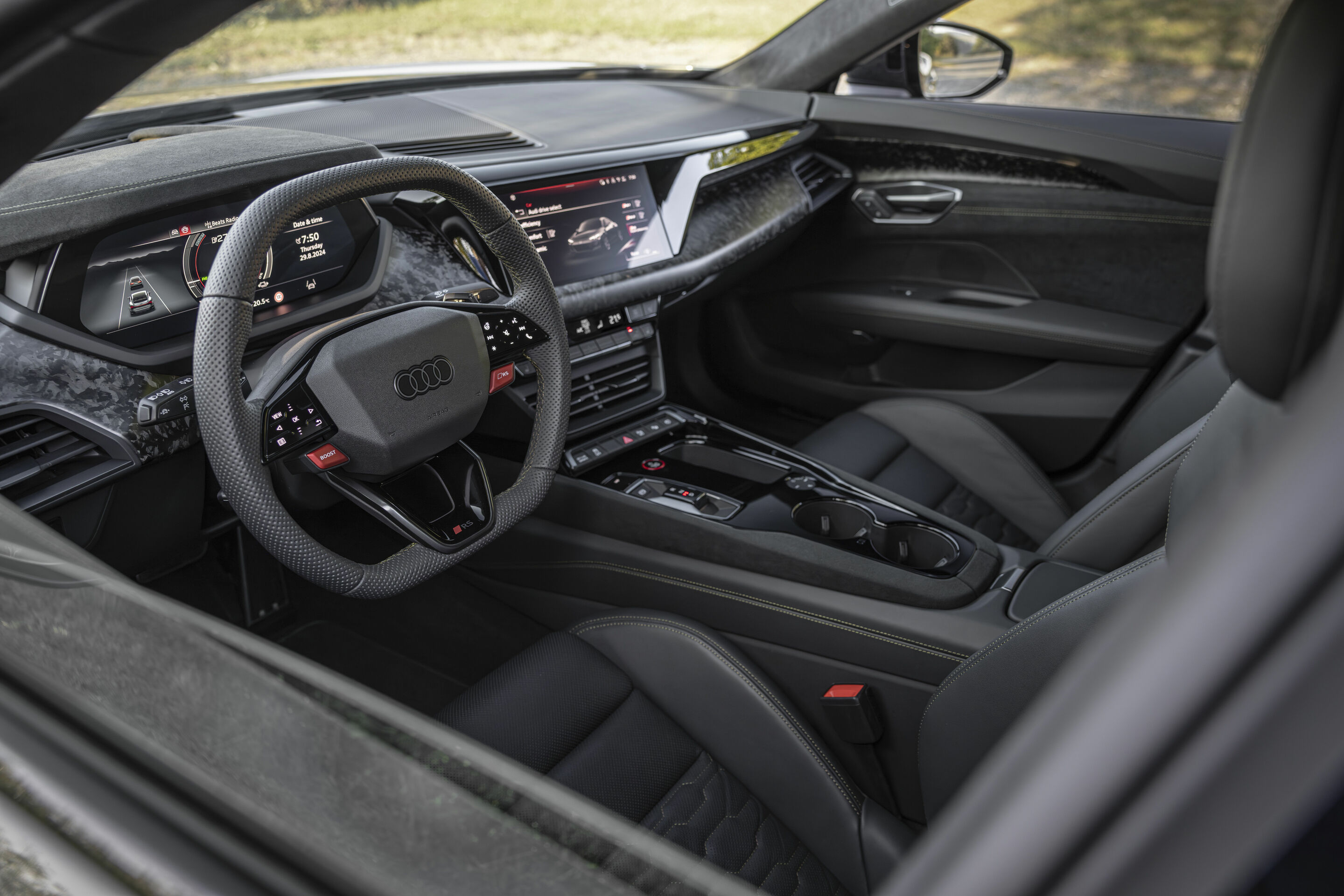 Audi RS e-tron GT performance - Interior