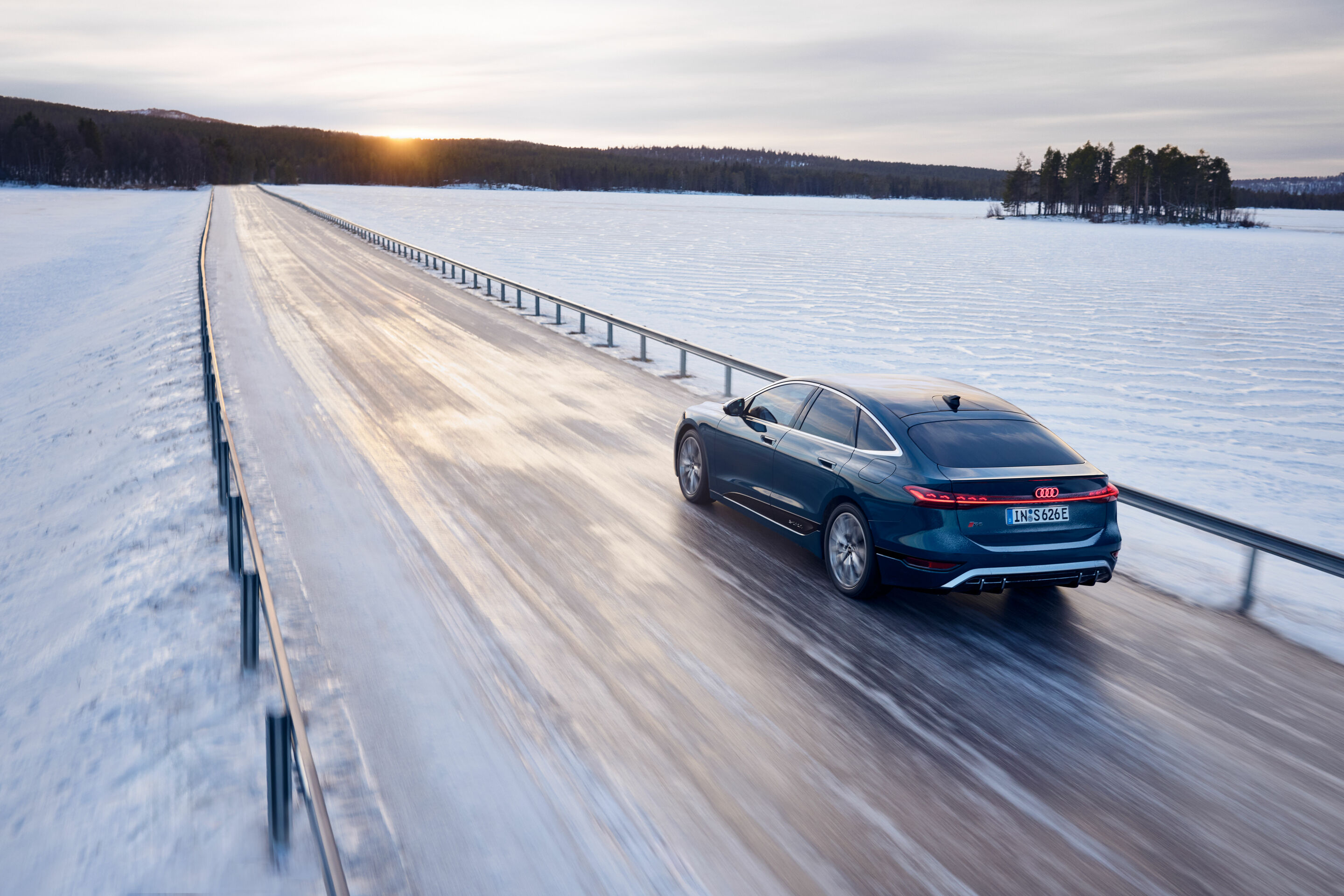 Audi S6 Sportback e-tron - Audi S6 Sportback e-tron im Schnee