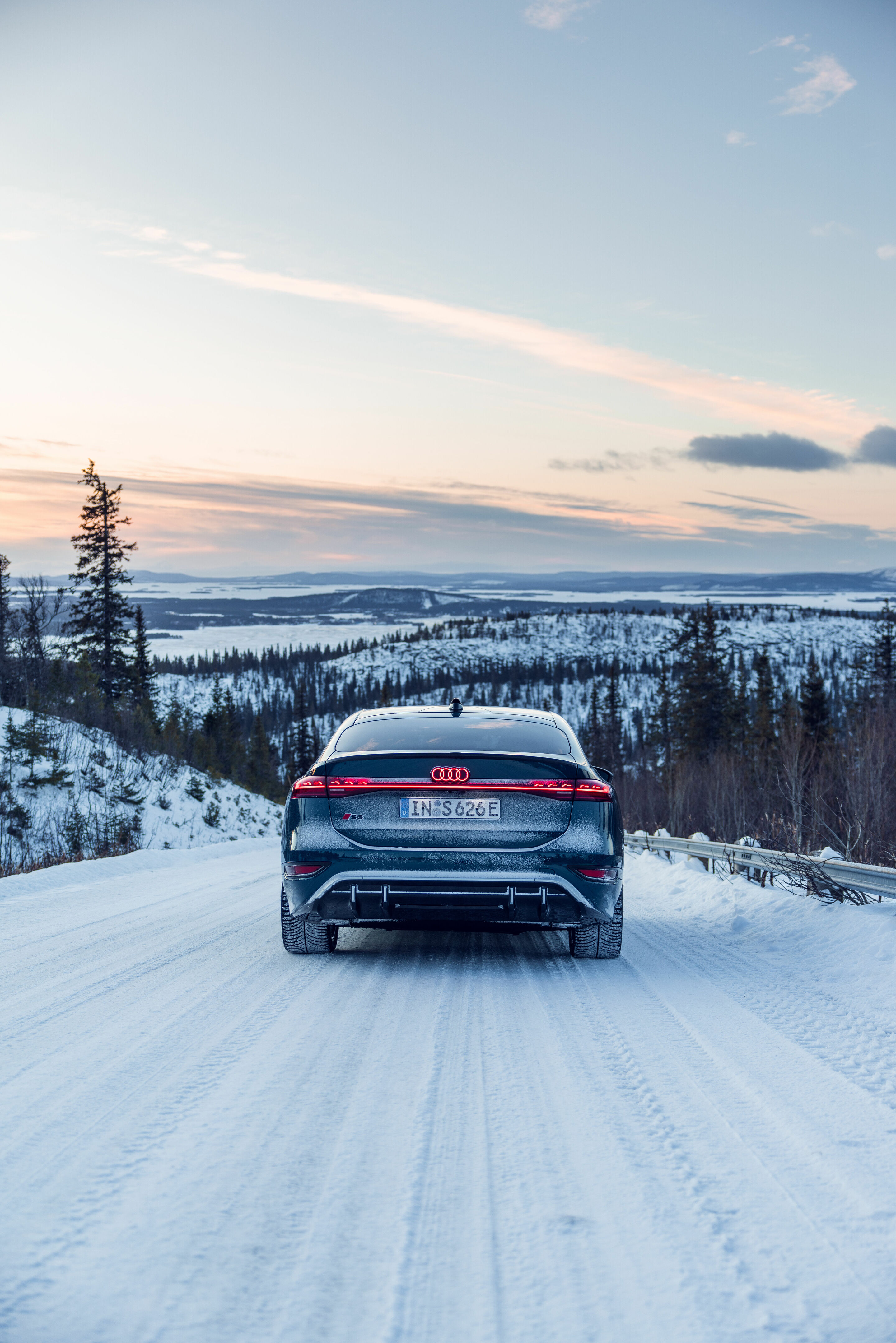 Audi S6 Sportback e-tron - Audi S6 Sportback e-tron im Schnee