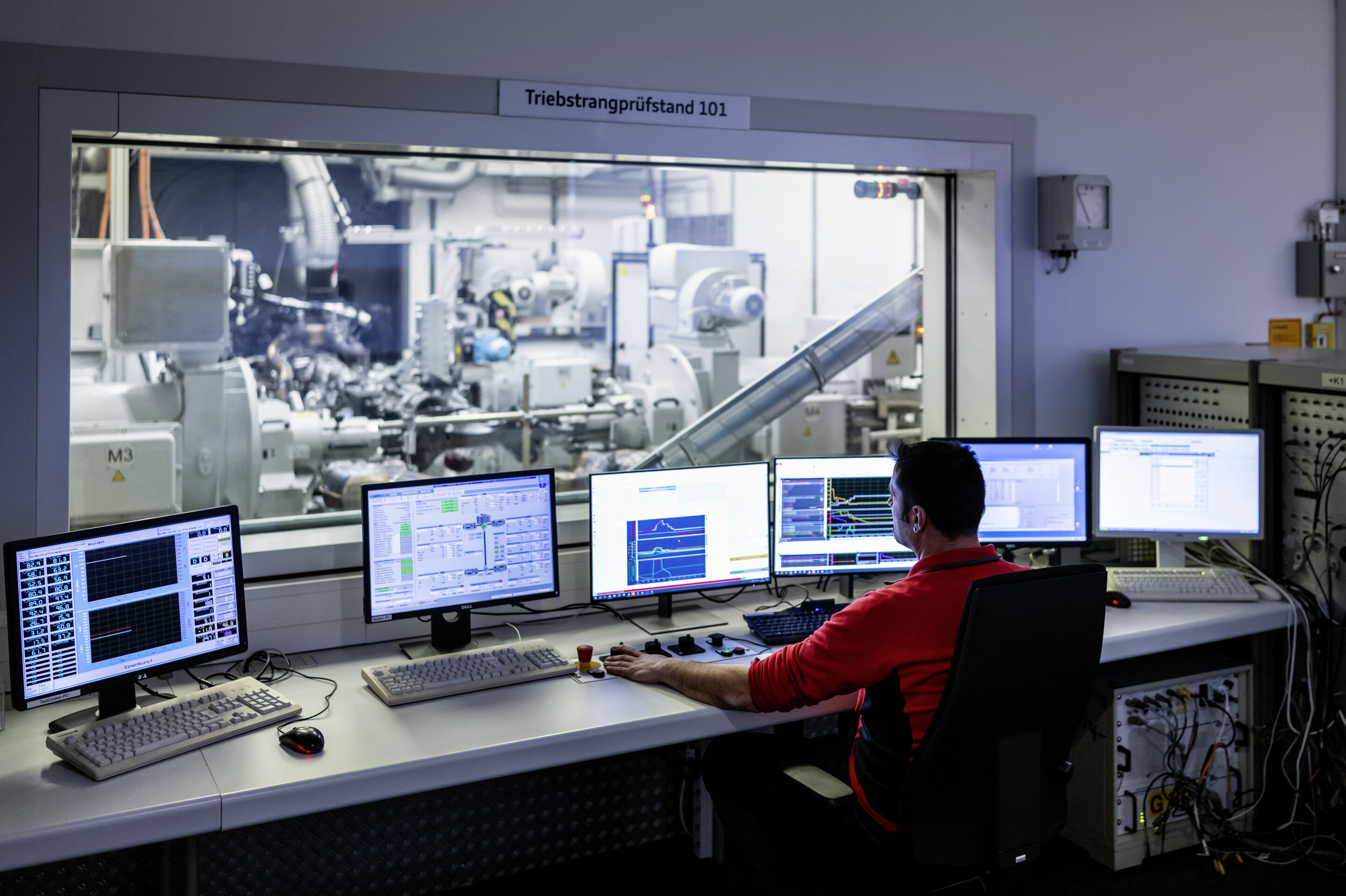 MHEV plus: the next generation of hybridization at Audi - The cornerstone of the MHEV plus technology, the PTG undergoes a meticulous test