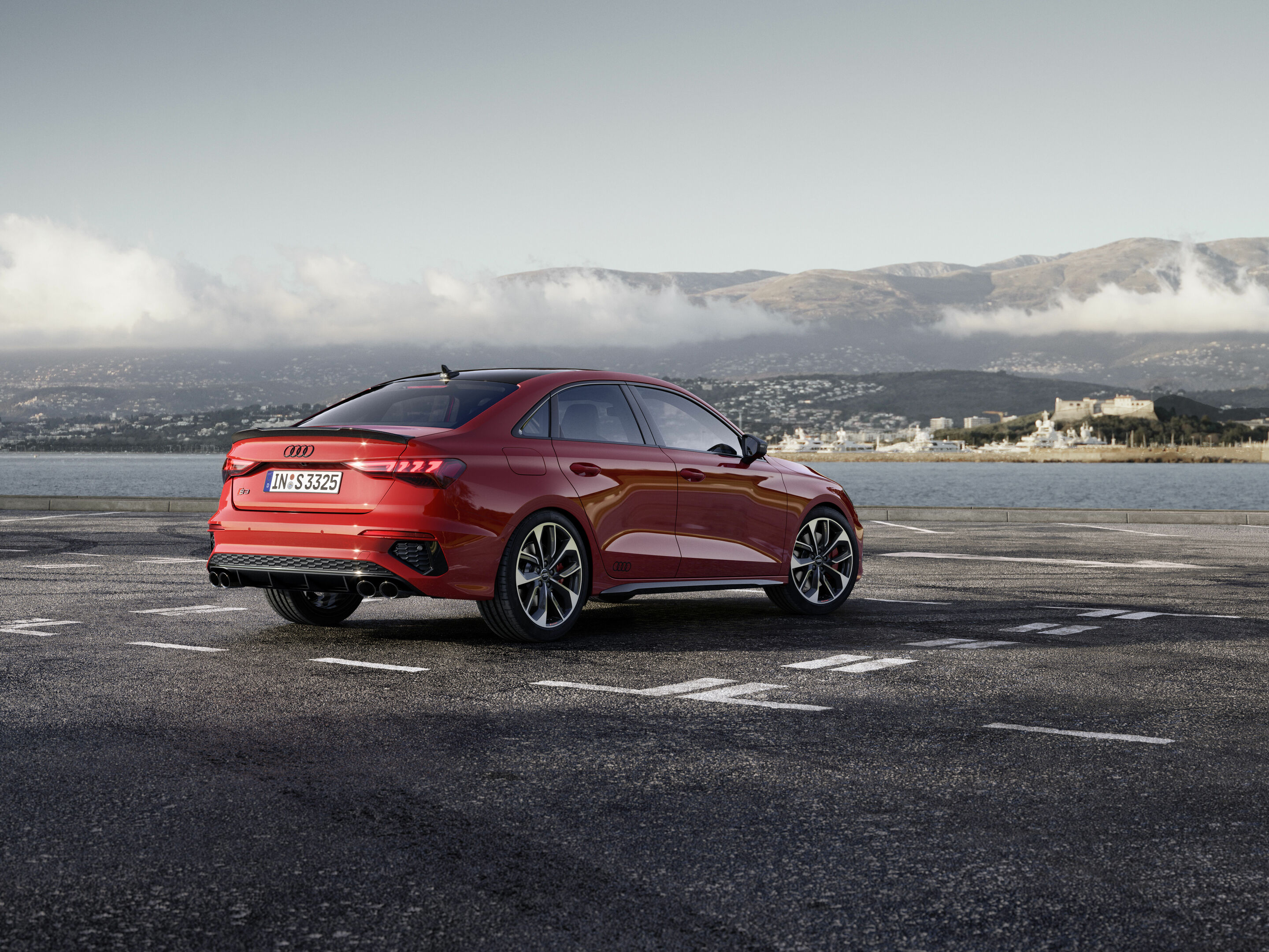 Audi S3 Sedan - Static photo
Color: tango red