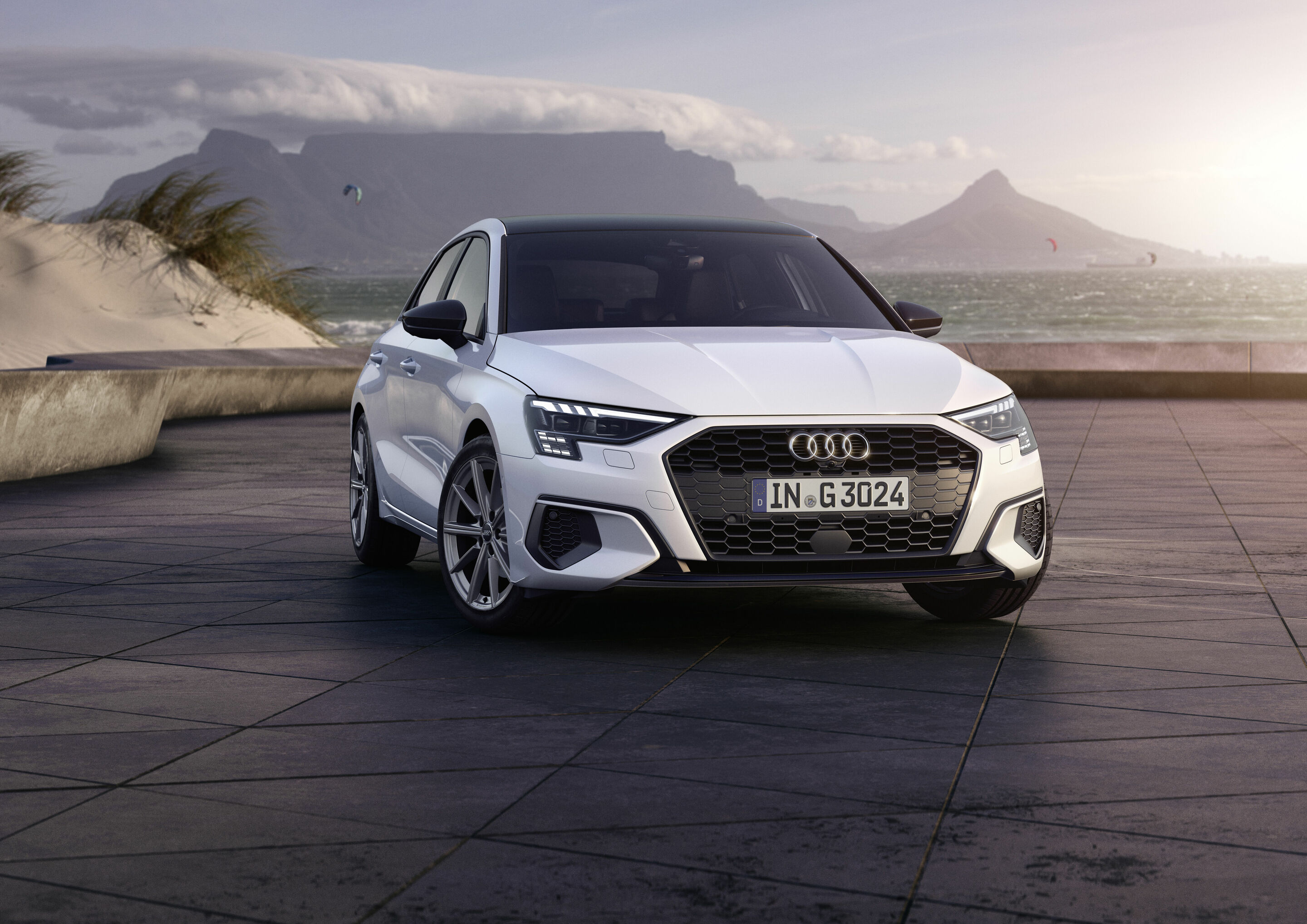 Audi A3 Sportback 30 g-tron - Standaufnahme
Farbe: Gletscherweiß